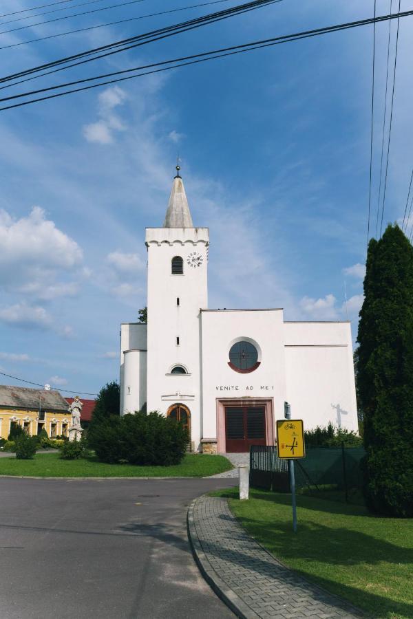 Ubytovani Na Sklipku Jevisovka 外观 照片